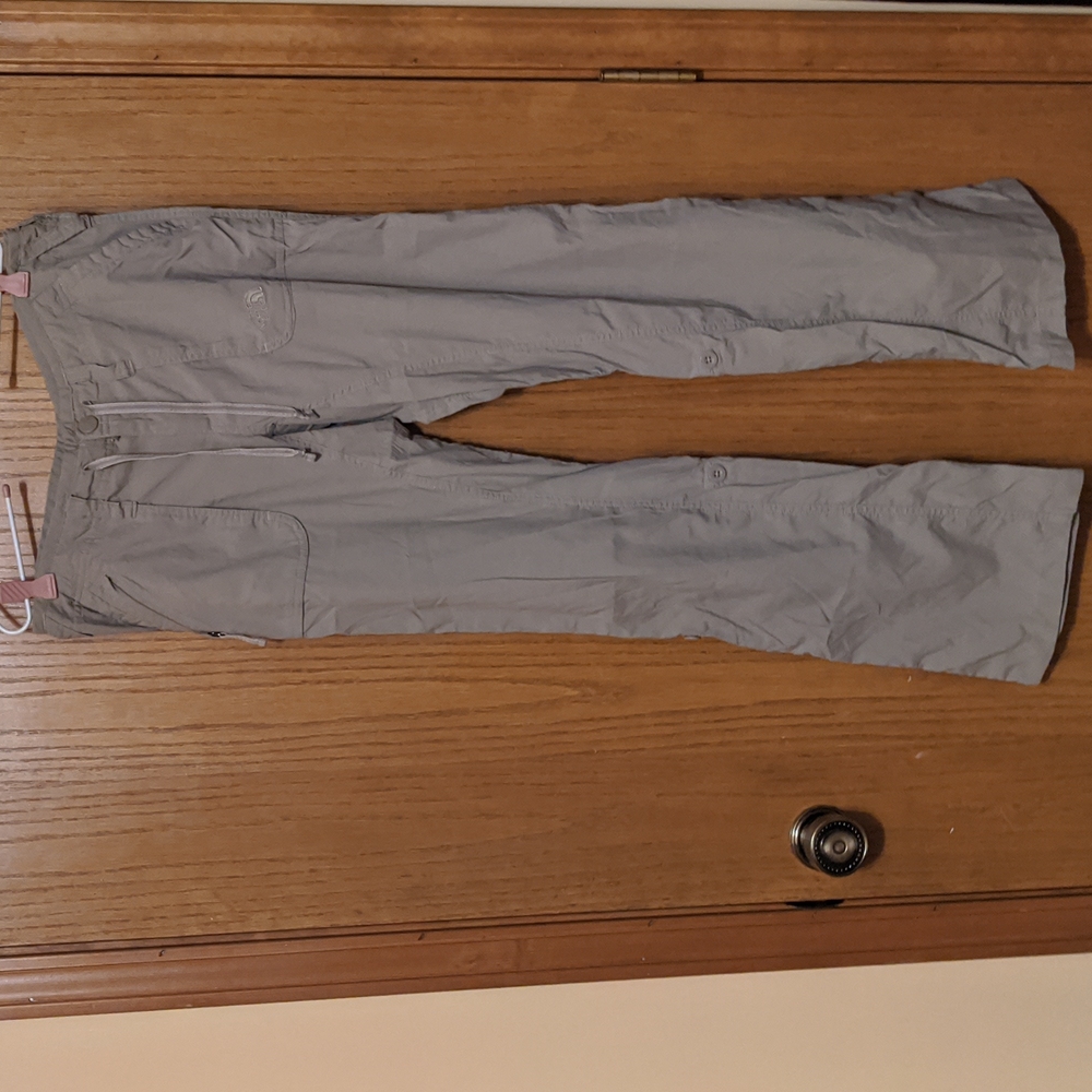 The North face cargo pants /sz 6/